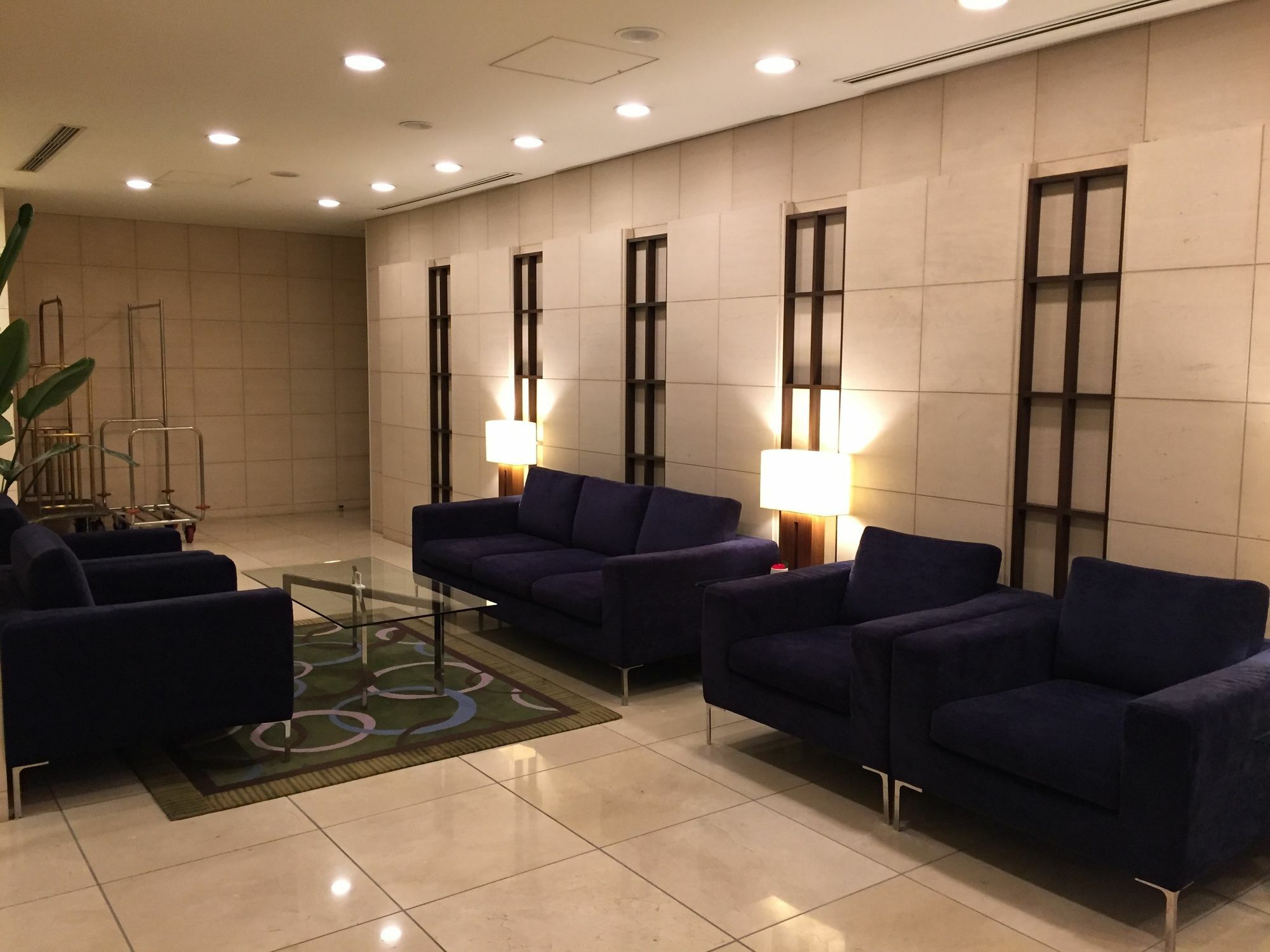 Oakwood Apartments Roppongi Central Tokyo Esterno foto
